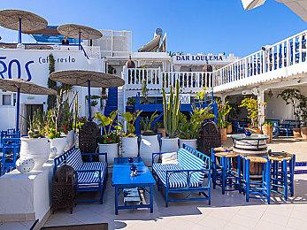 《主播女孩重度依赖》销量达120万 过半销量来自中国